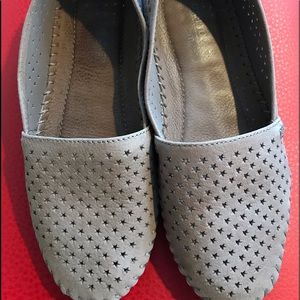 Adam Tucker Me Too Taupe Flats Slip Ons Moccasins